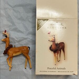 Hallmark Peaceful Animals VIP 2007 Exclusive Ornament